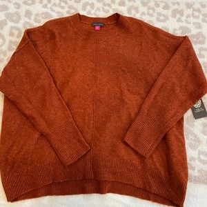 NWT Vince Camuto Crewneck Sweatshirt